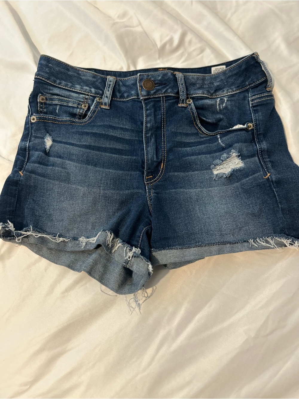 American Eagle Super Stretch Distressed Denim Shorts Women’s Size 10 3” Inseam